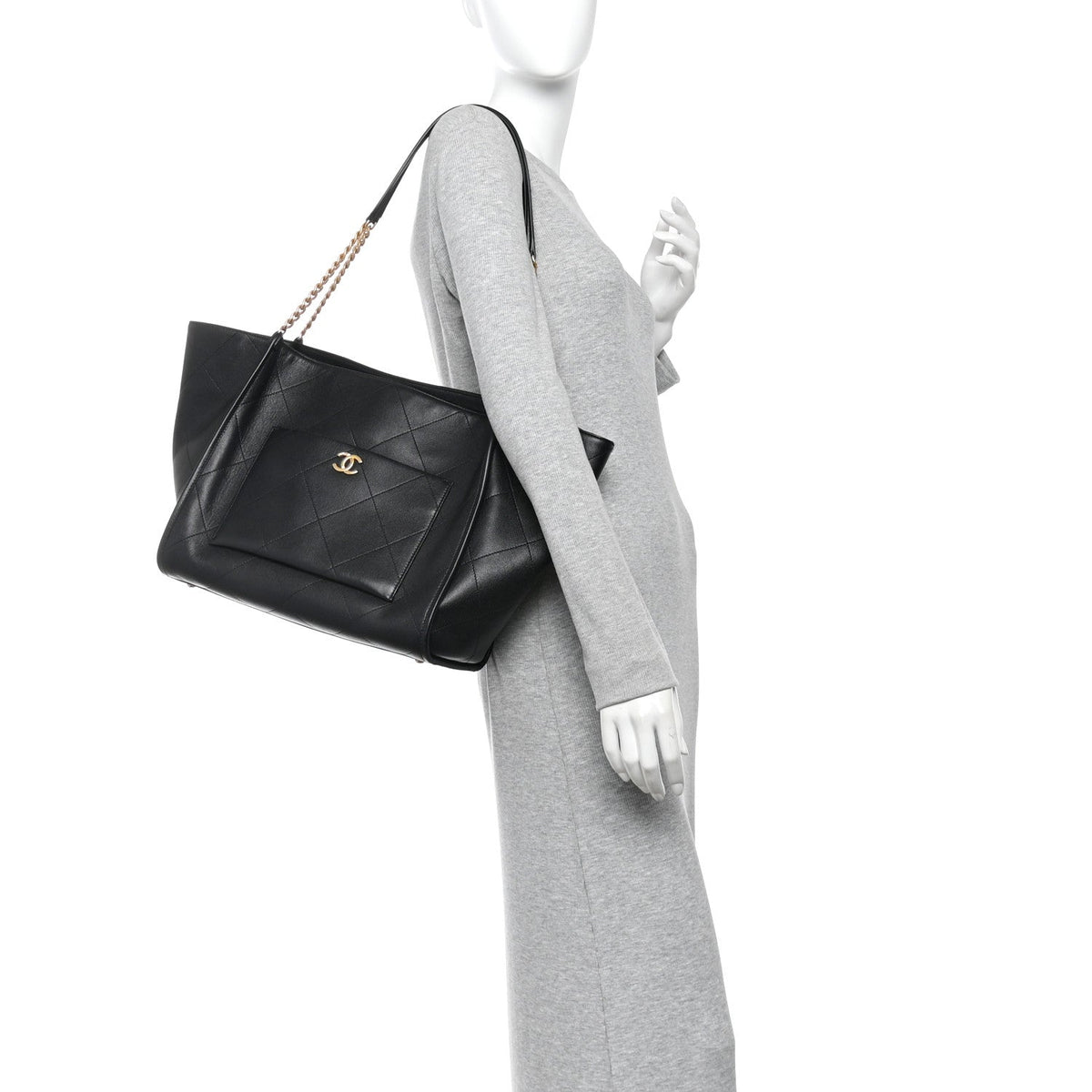 Caviar Stitched Pocket CC Large Tote Black