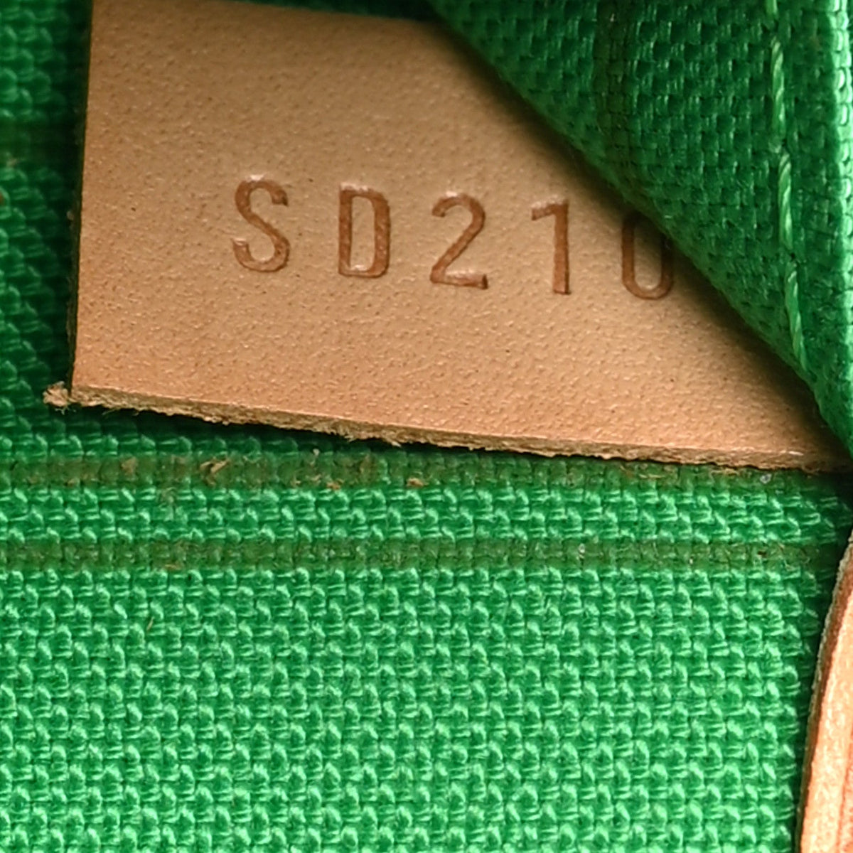 Monogram Tahitienne Hawaii Neverfull MM