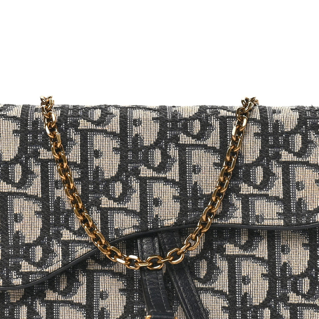 Oblique Saddle Chain Long Wallet Blue