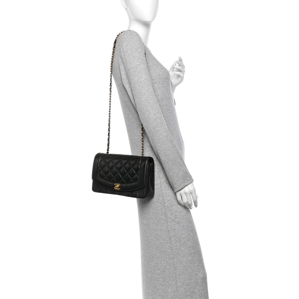 Lambskin Quilted Medium Single Flap Black