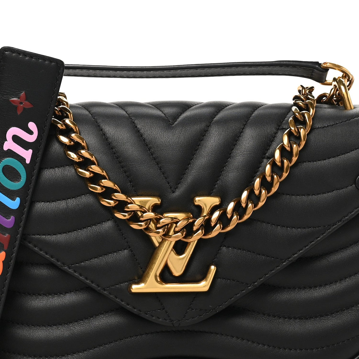 Calfskin New Wave Chain MM Black