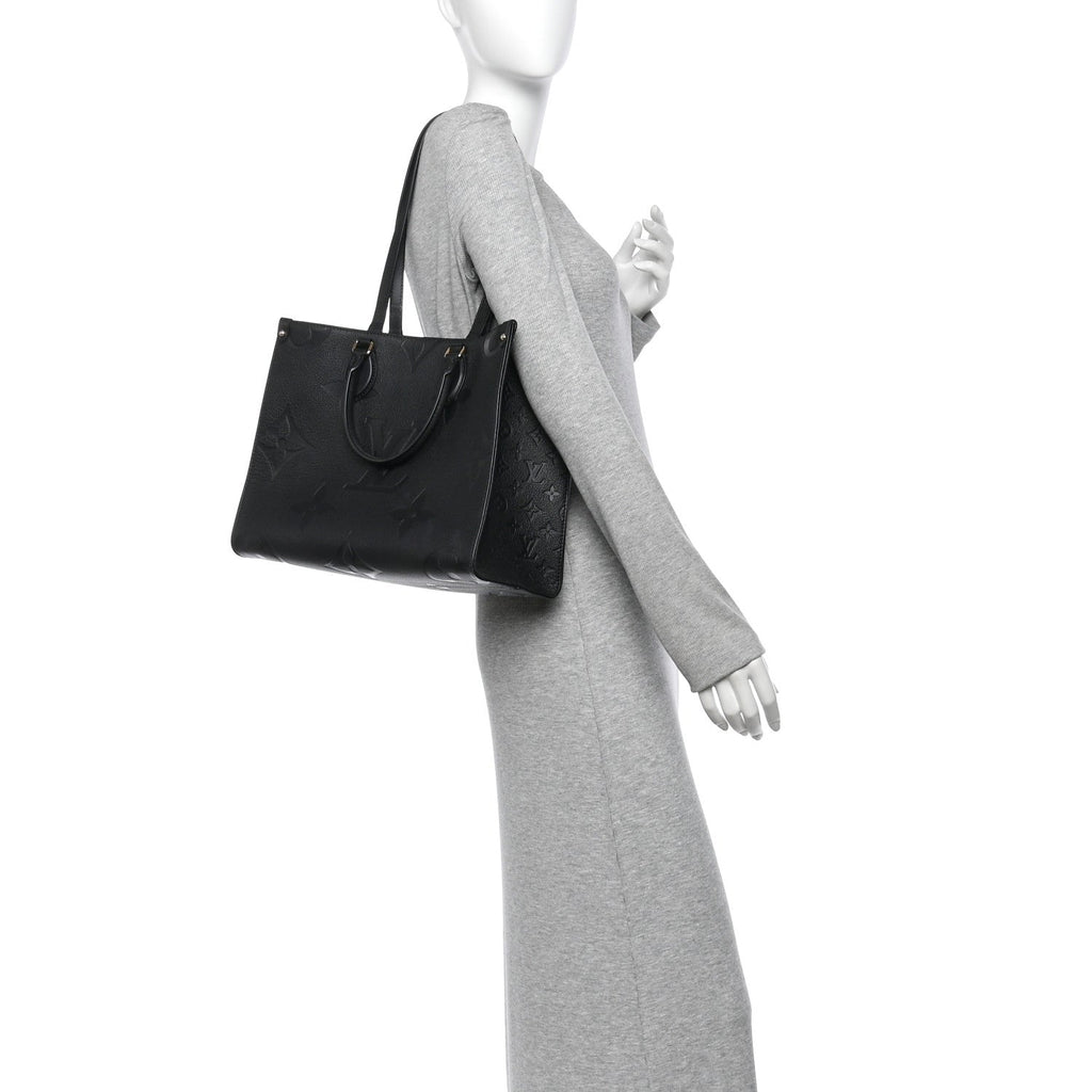 Empreinte Monogram Giant Onthego MM Black