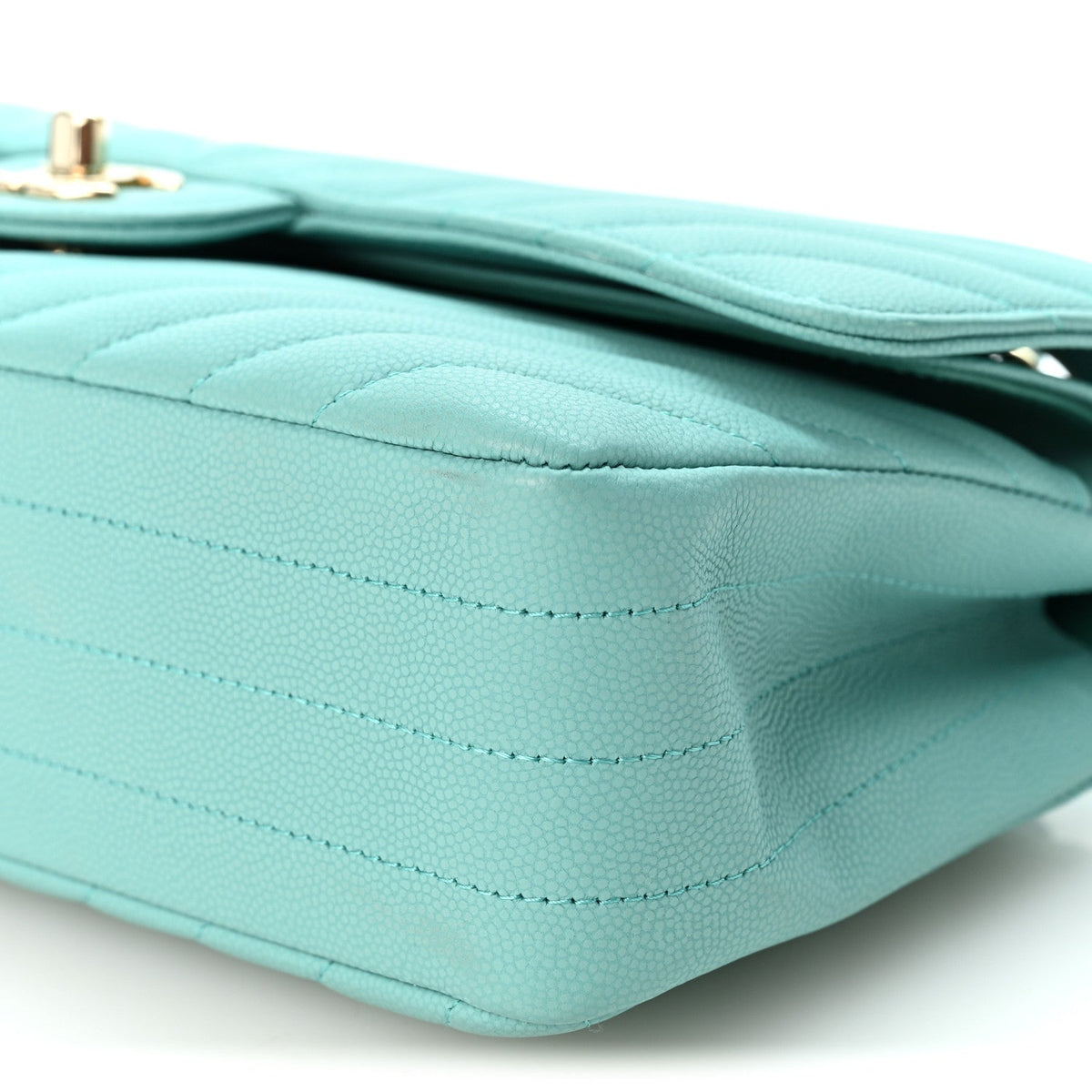 Caviar Flat Chevron Quilted Medium Double Flap Green