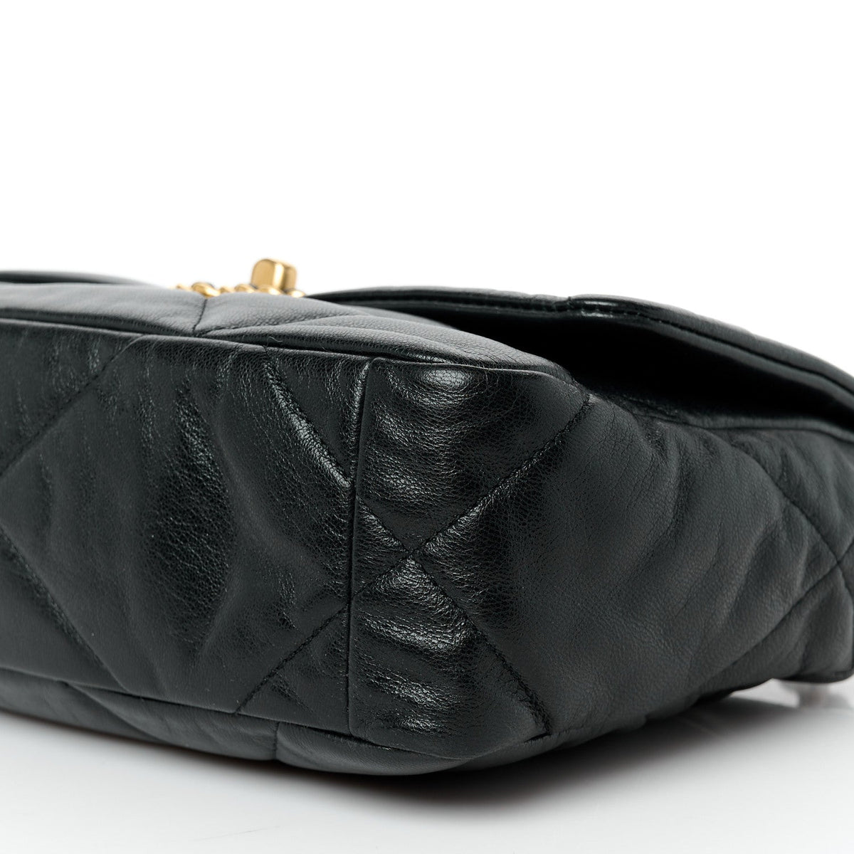 Goatskin Quilted Medium Chanel 19 Flap Black