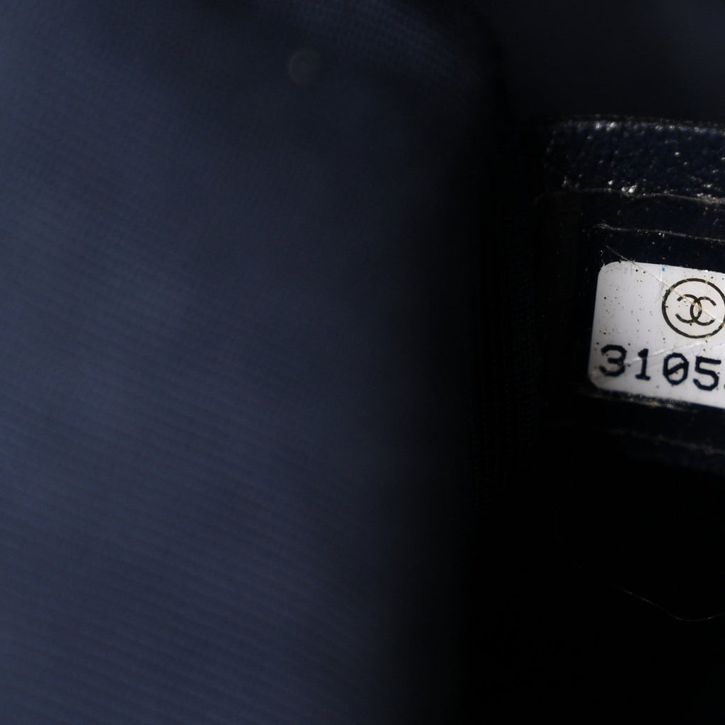 Lambskin Quilted Medium Chanel 19 Flap Navy Blue
