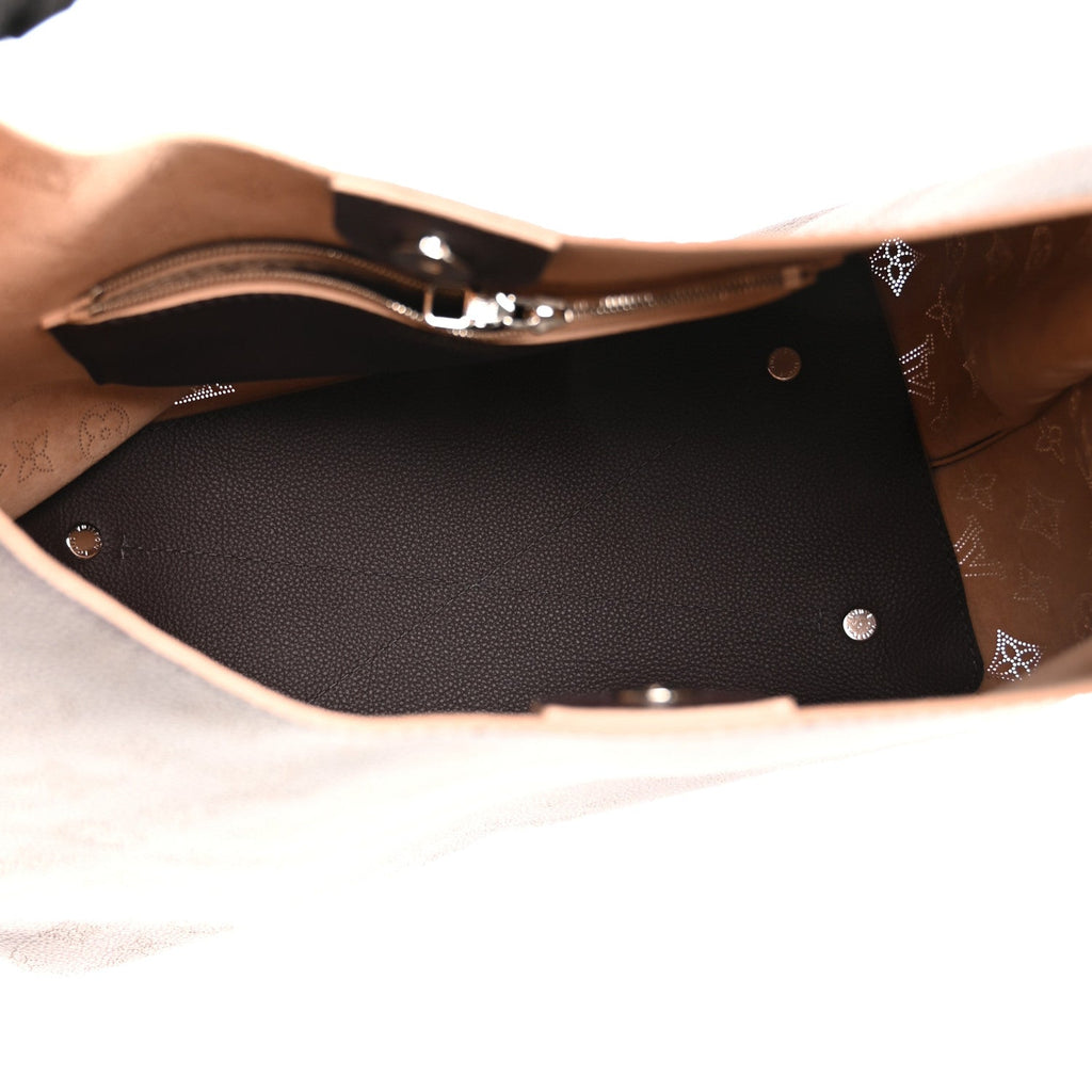 Mahina Carmel Hobo Chocolate