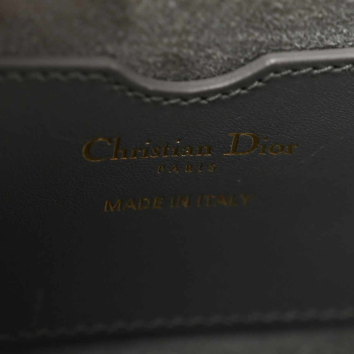 Box Calfskin Medium Bobby Flap Gray