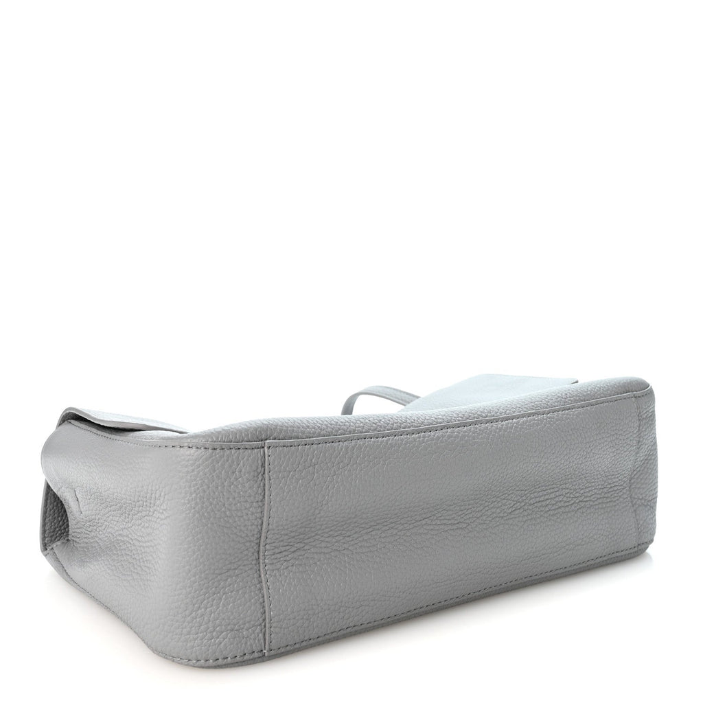 Grained Calfskin Small Souplissimo Maxi Flap Grey