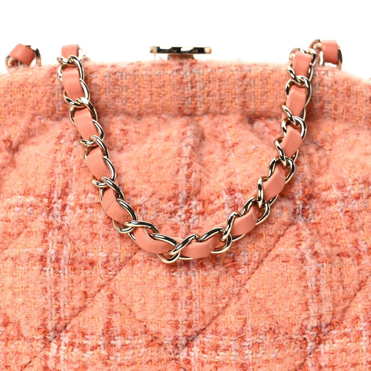 Wool Tweed Quilted CC Kisslock Clutch Coral Pink