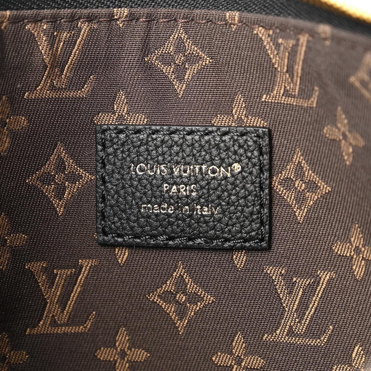 Calfskin Multipass Black