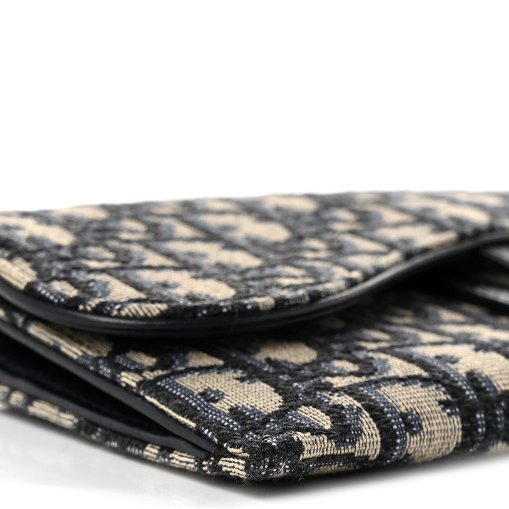 Oblique Saddle Chain Long Wallet Blue