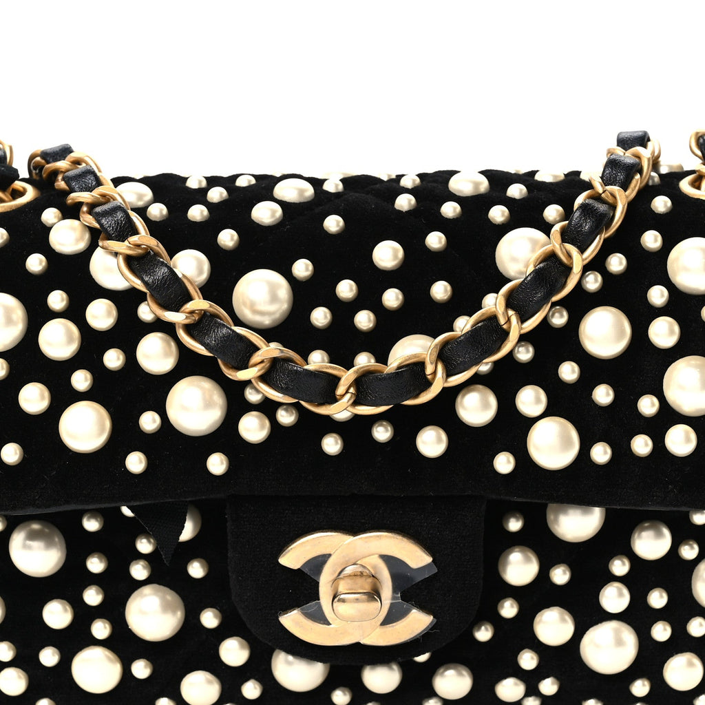 Velvet Pearl Mini Flap Bag Black