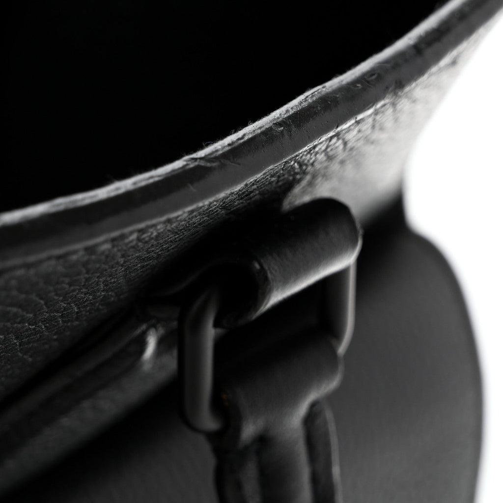 Soft Calfskin Lockme Tote MM Black