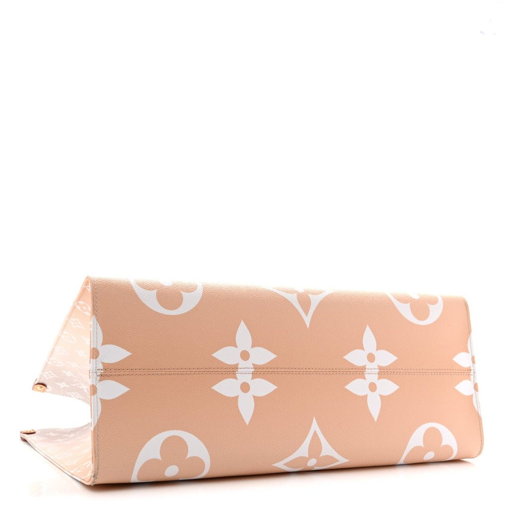 Monogram Giant By The Pool OnTheGo GM Brume