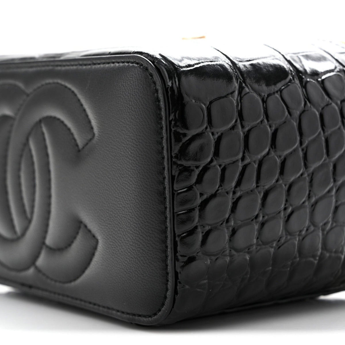 Calfskin Crocodile Embossed Crococo Small Top Handle Vanity Case With Chain Black