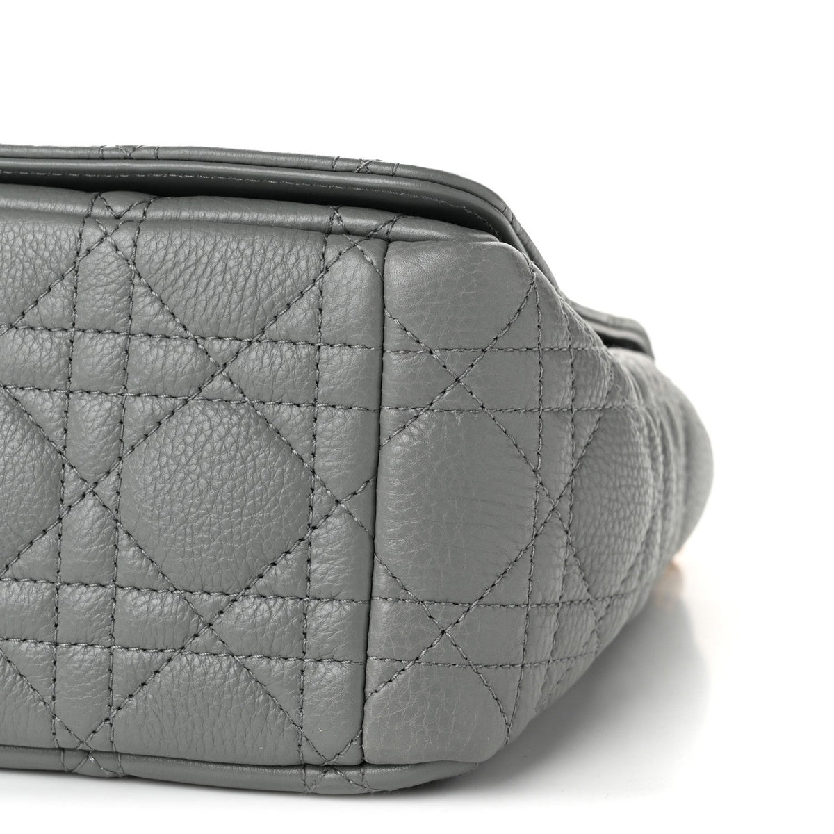 Supple Calfskin Cannage Medium Caro Bag Ethereal Grey
