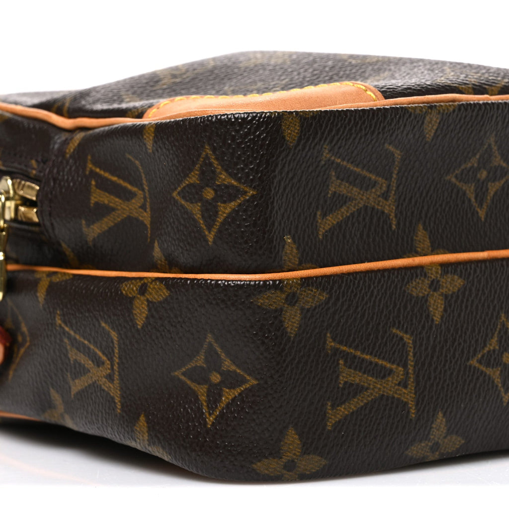 Monogram Amazone