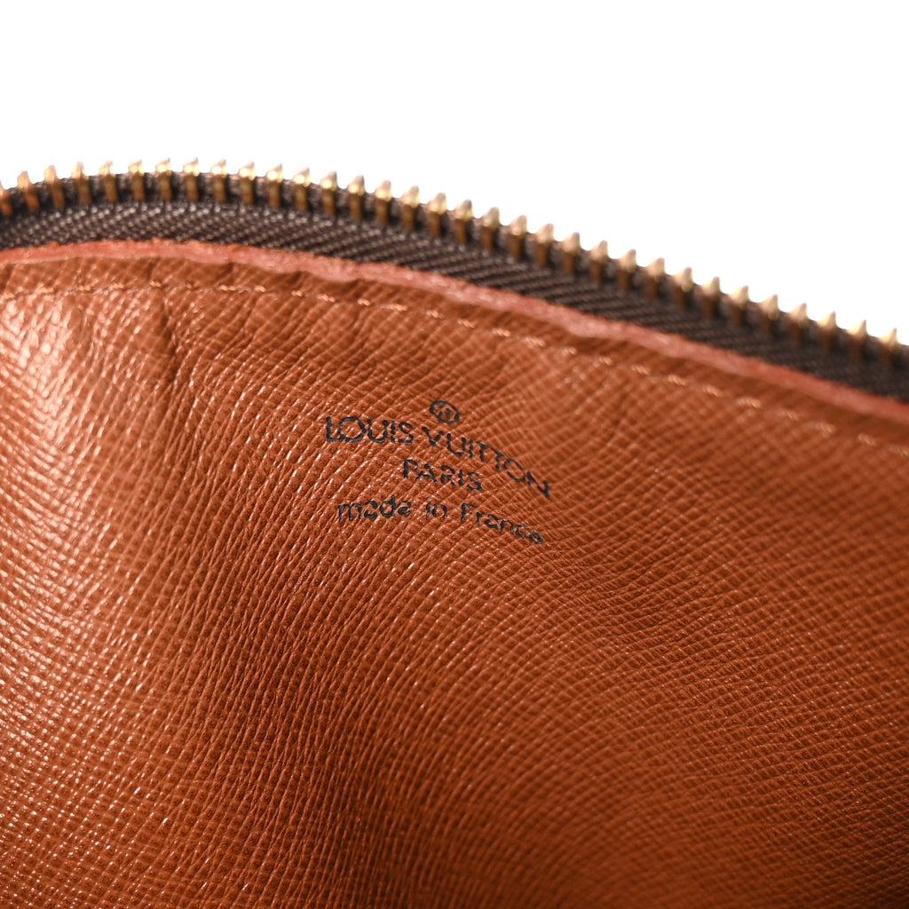 Monogram Papillon 26
