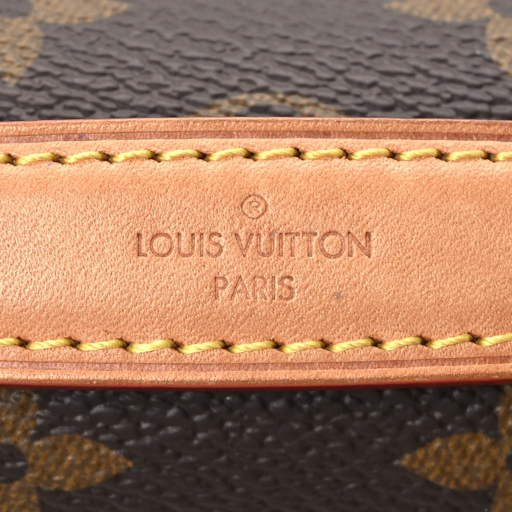 Monogram Pochette Metis East West