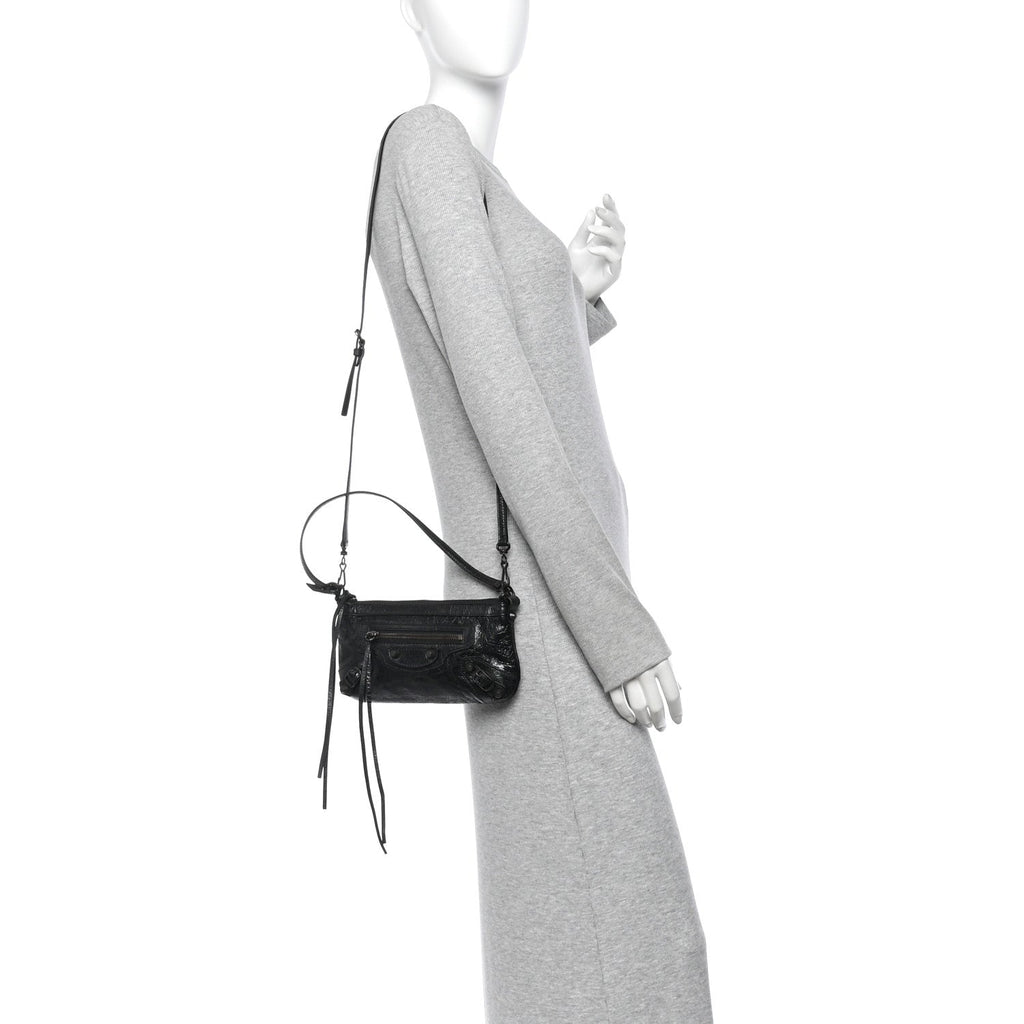Agneau Arena Classic Hardware Le City Pouch On Strap Black