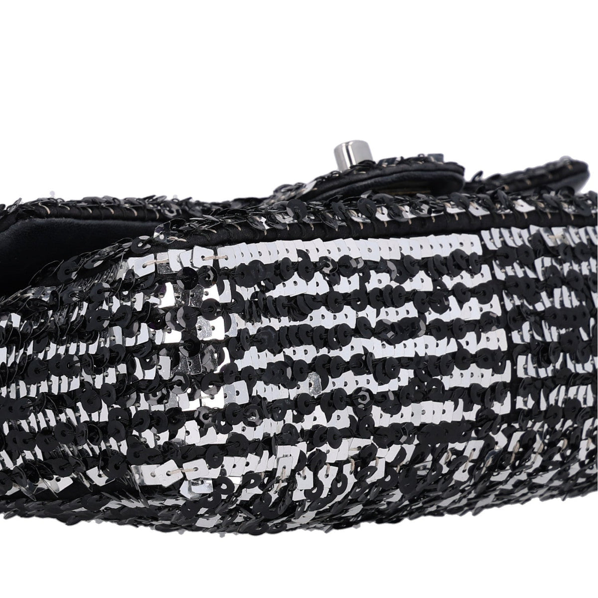 Sequin Lambskin Small Flap Black Silver