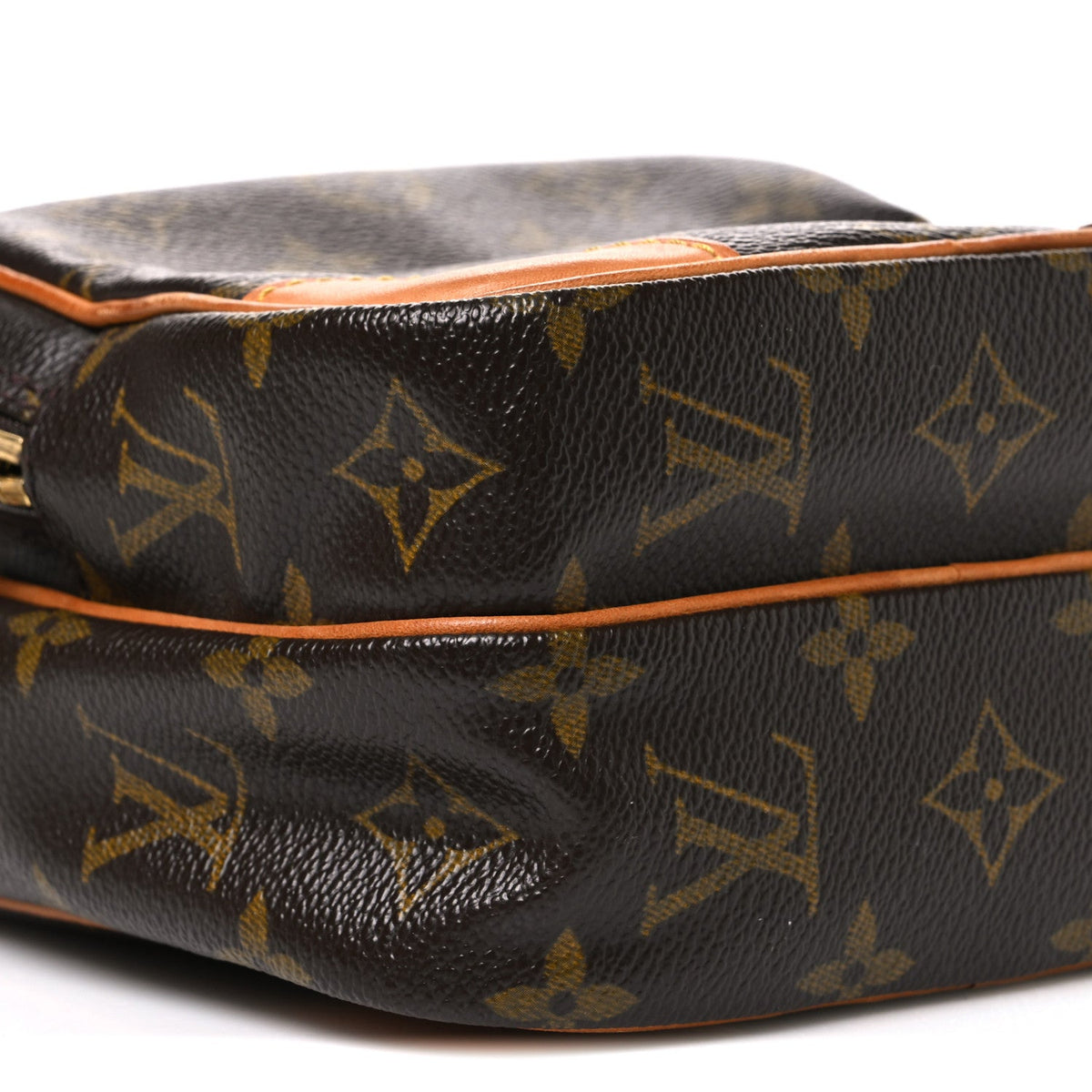Monogram Amazone