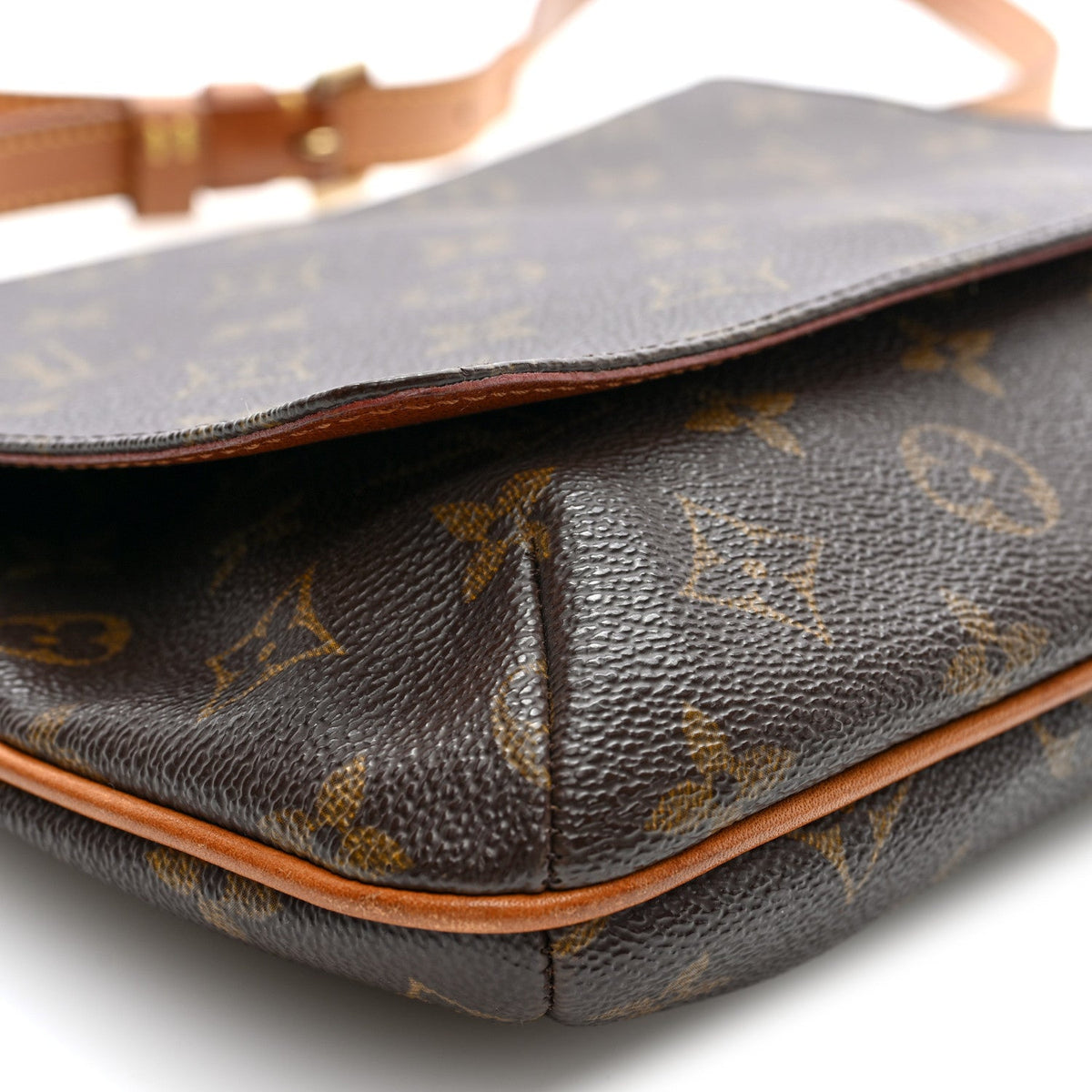 Monogram Musette Tango