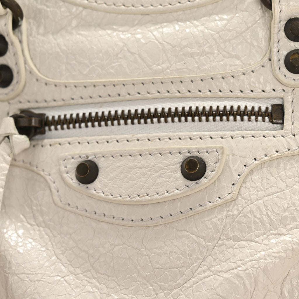 Agneau Classic Hardware Nano City White