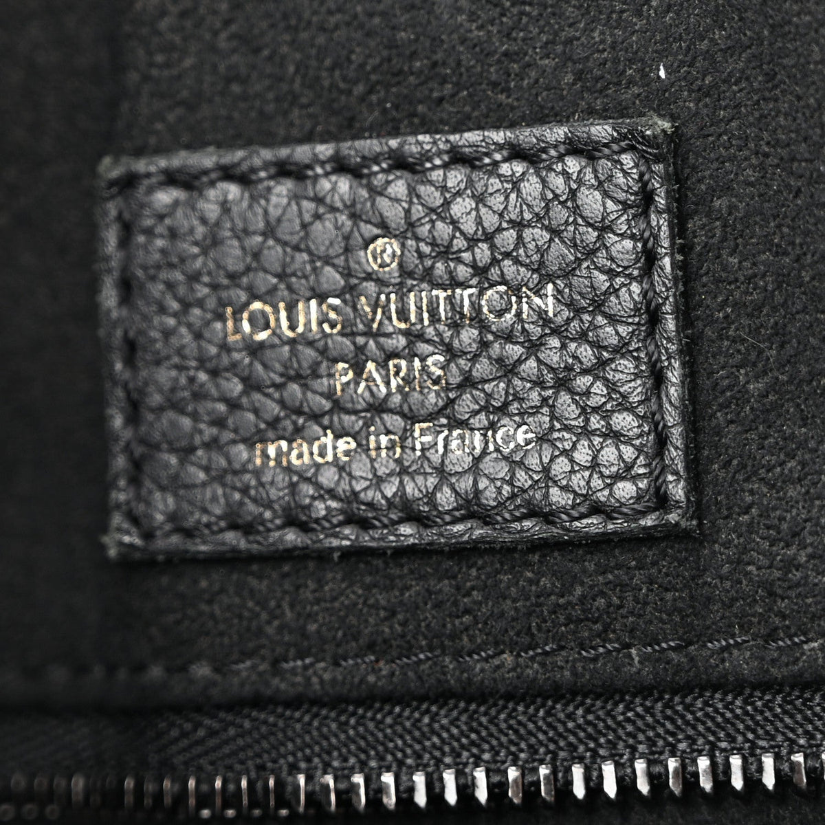 Soft Calfskin Lockme Tote MM Black