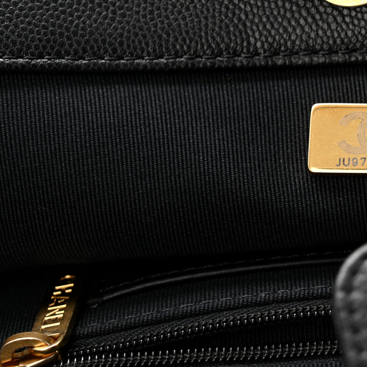 Caviar Stitched Pocket CC Large Tote Black