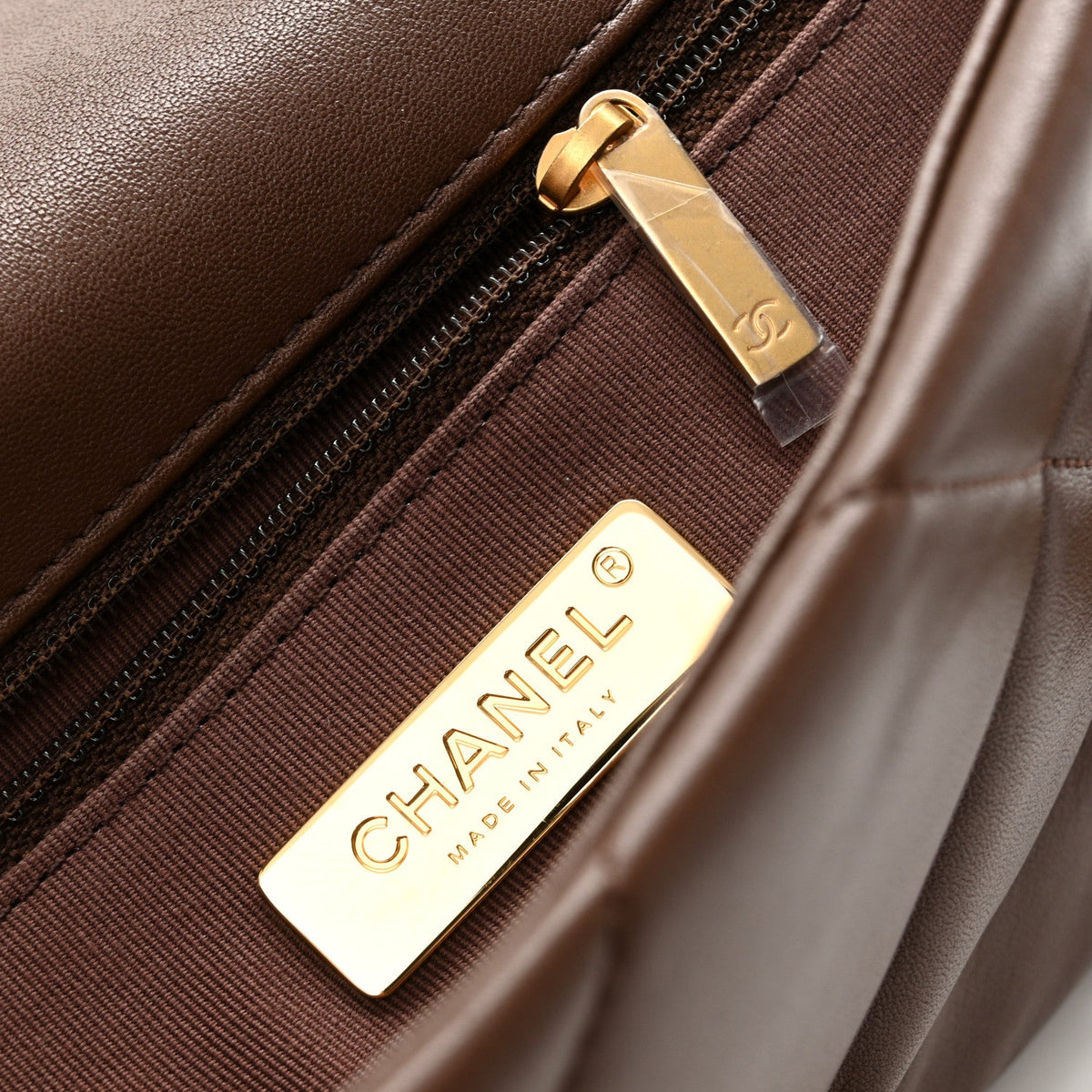 Lambskin Quilted Medium Chanel 19 Flap Dark Brown