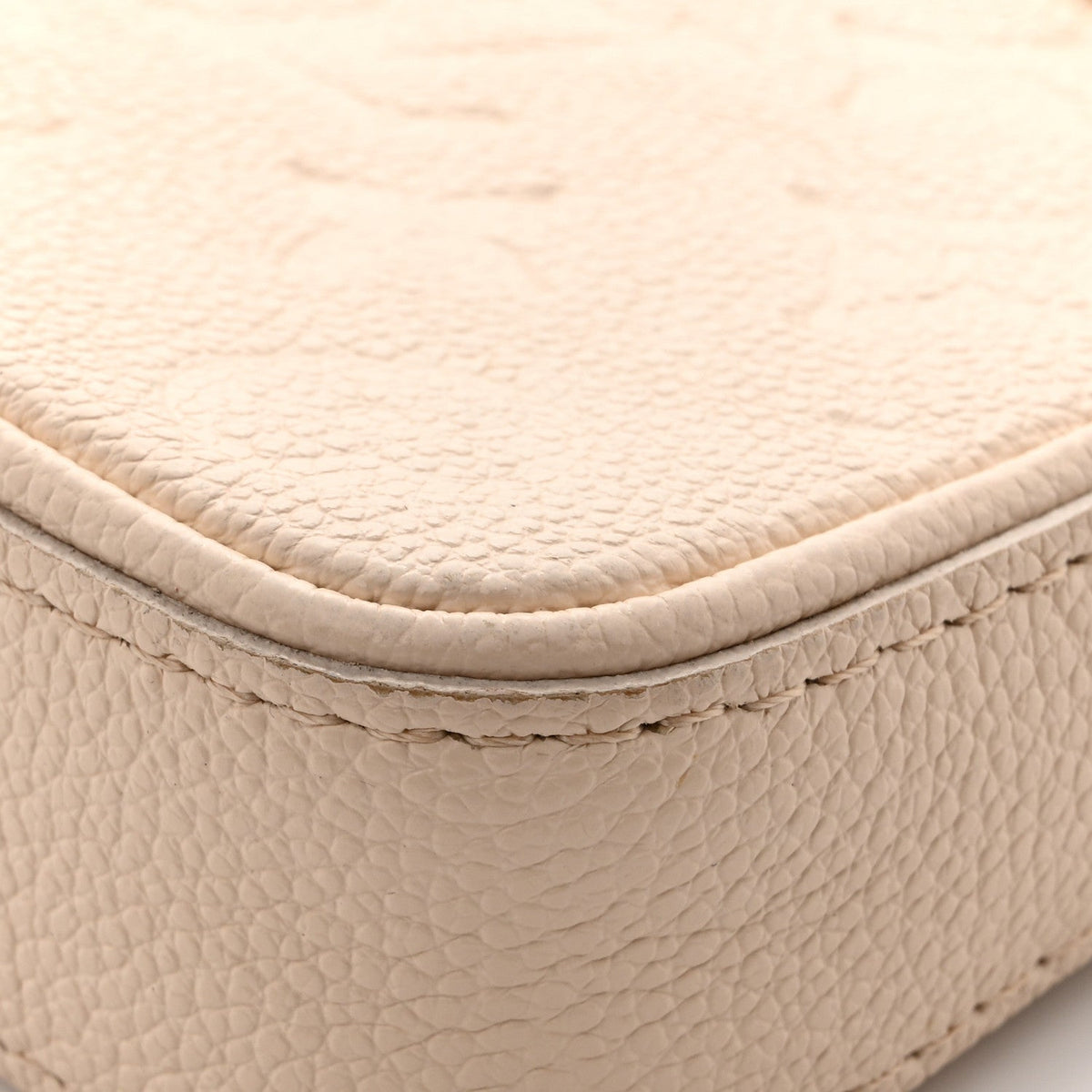 Empreinte Easy Pouch On Strap Cream
