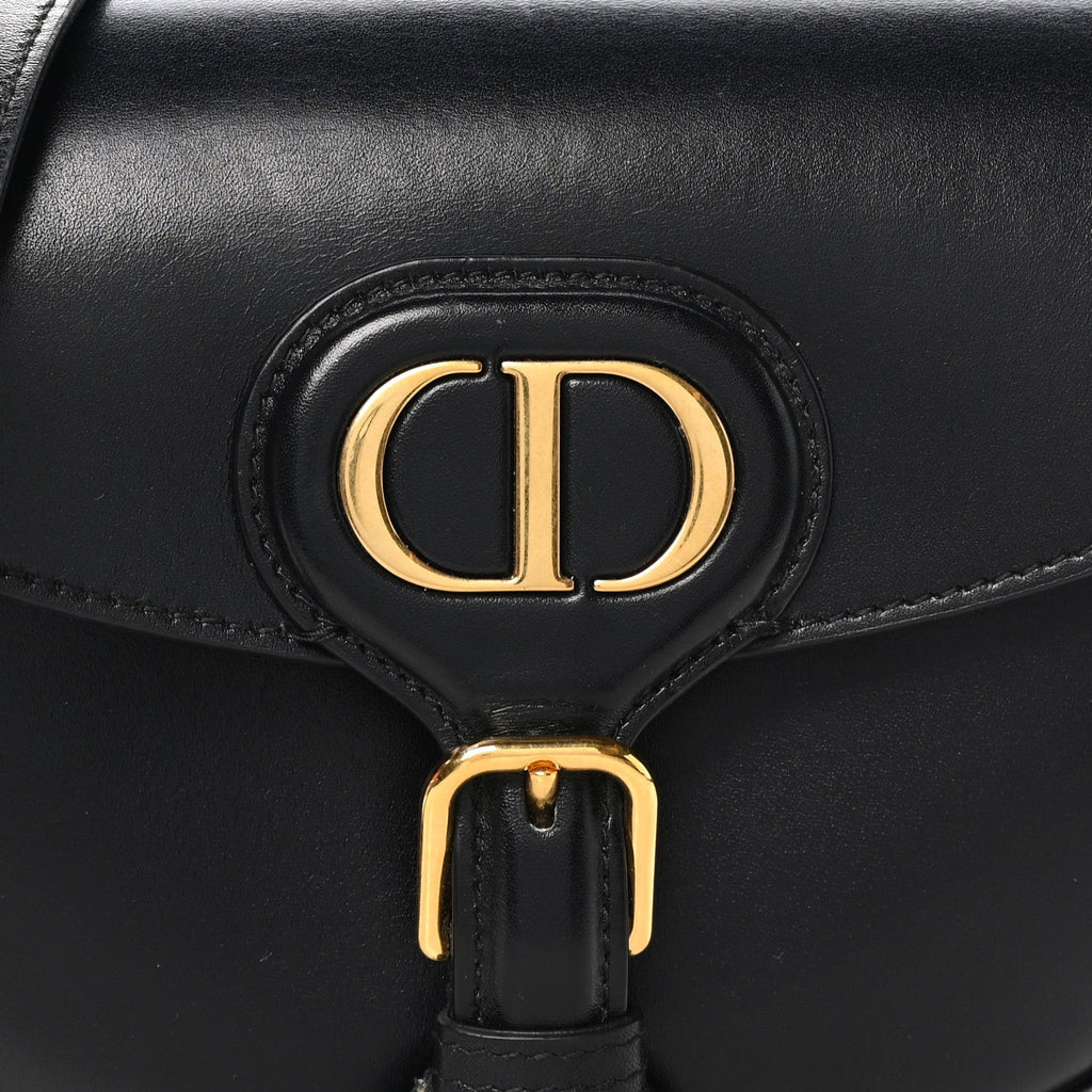 Box Calfskin Small Bobby Flap Black