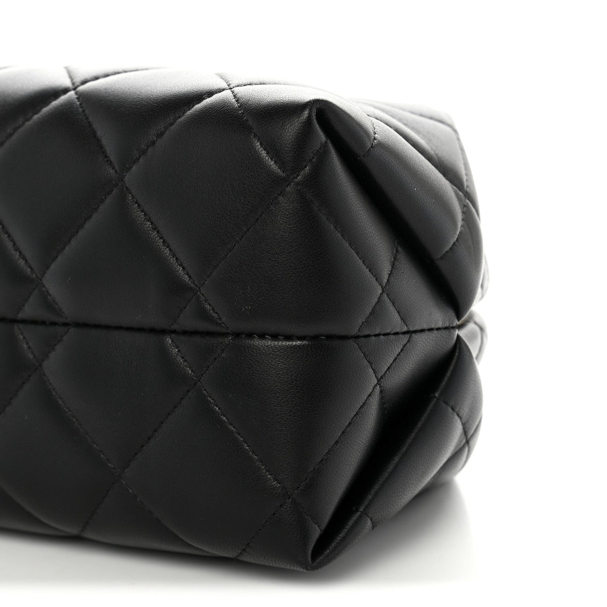 Lambskin Quilted Clutch With Chain Black