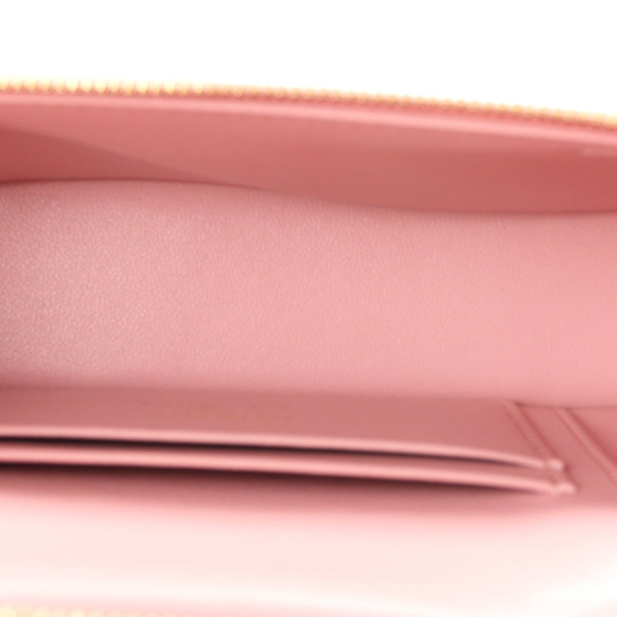Calfskin Crocodile Embossed Crococo Top Handle Slim Vanity Case With Chain Light Pink