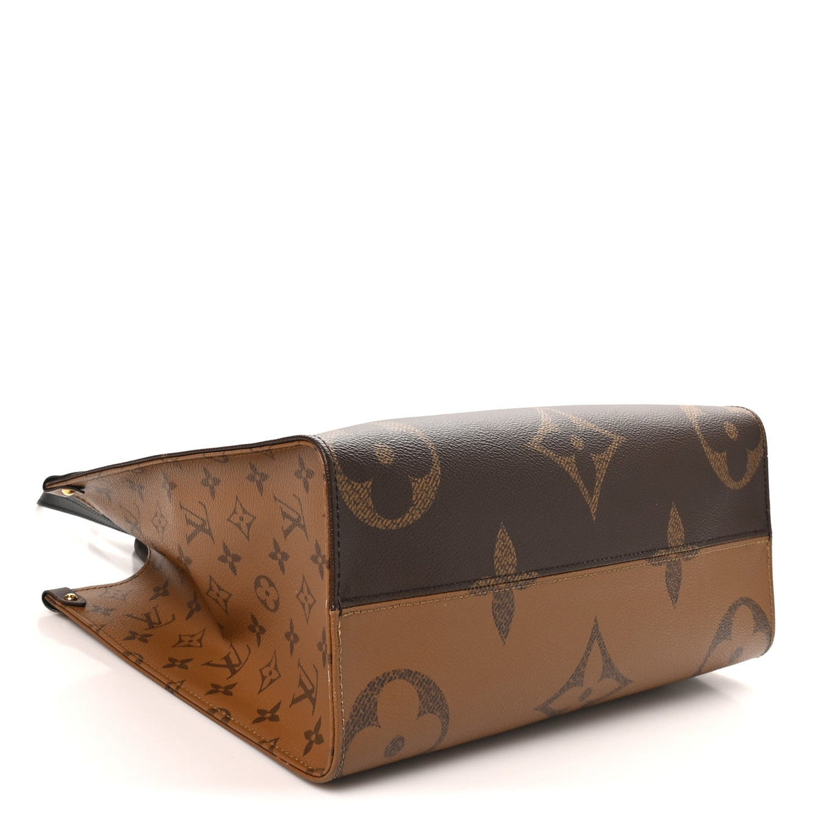 Reverse Monogram Giant Onthego MM