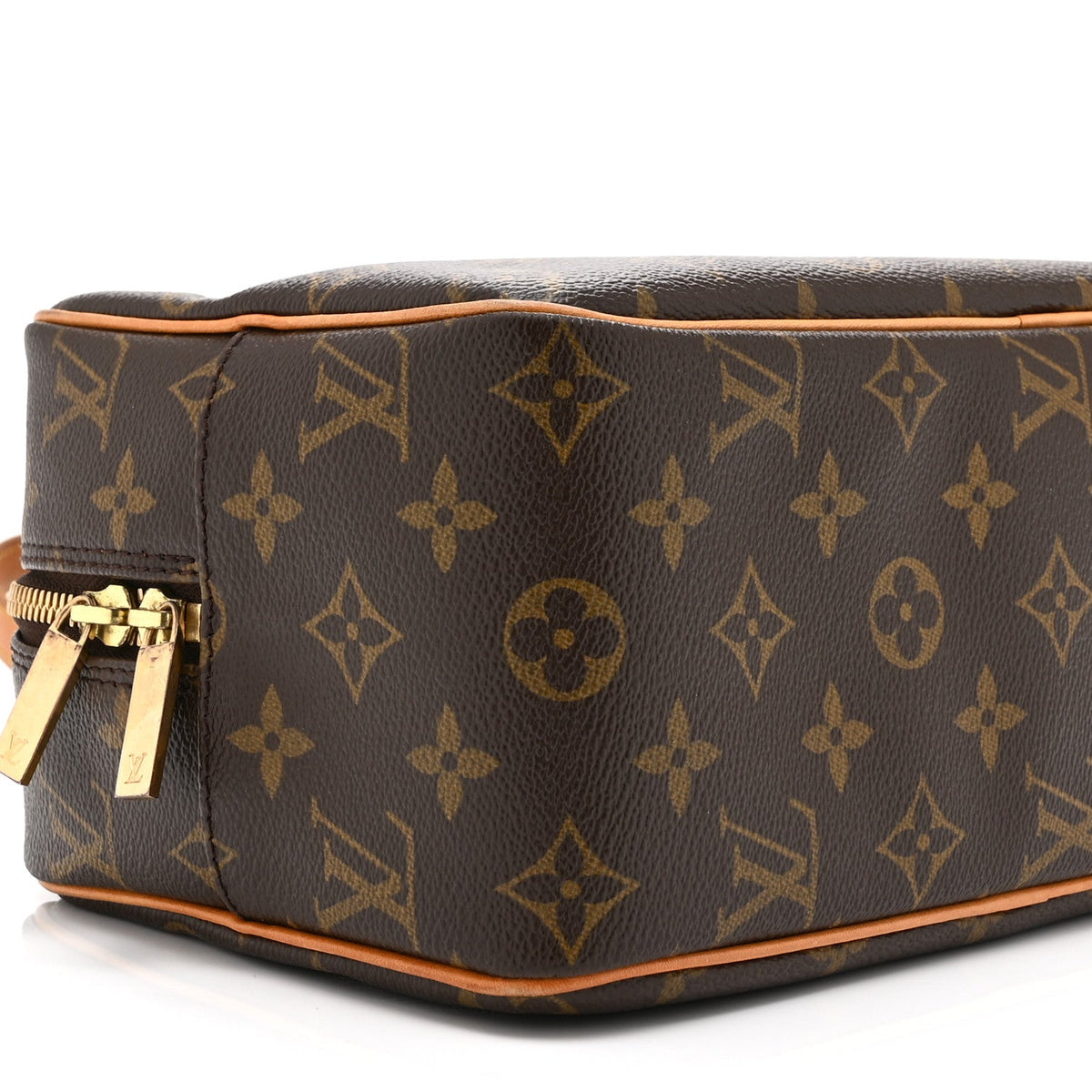 Monogram Cite MM