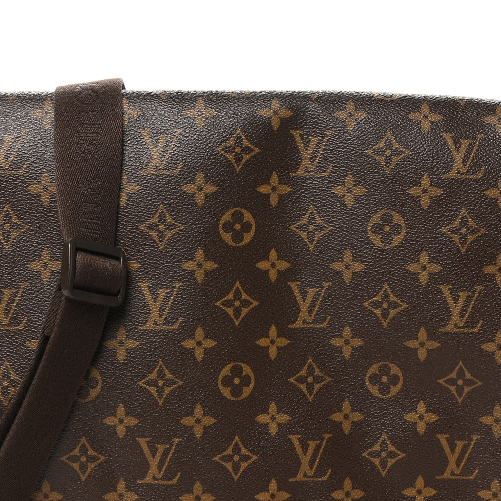 Monogram Beaubourg MM Messenger Bag