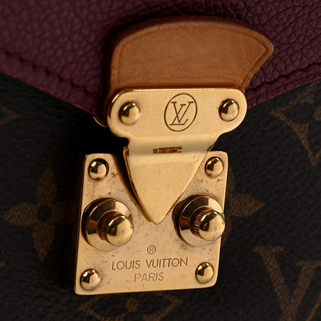 Monogram Pallas Chain Aurore