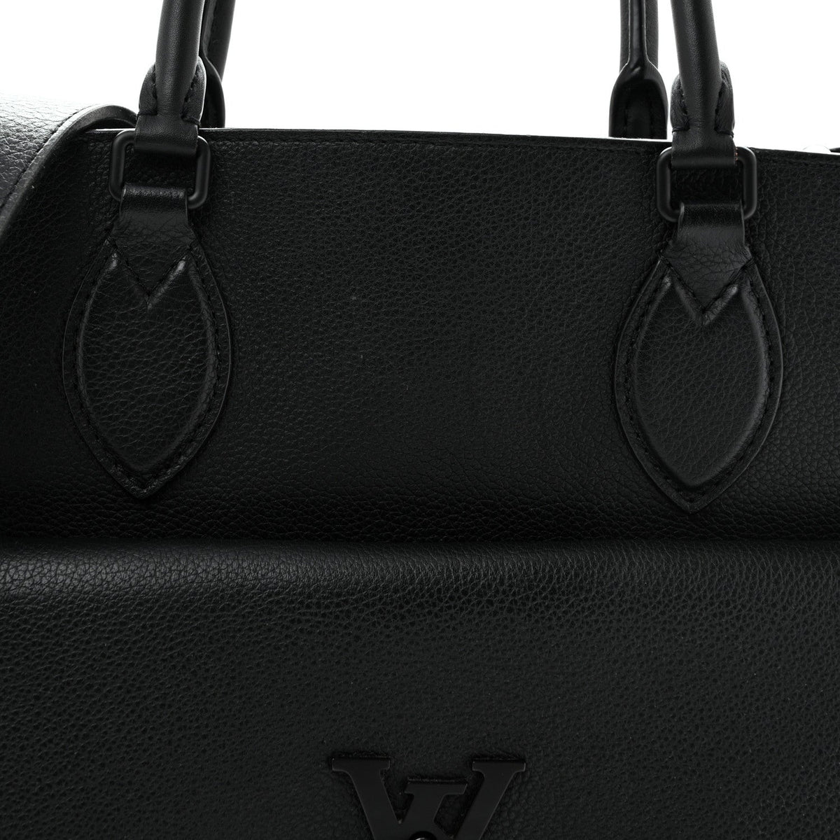 Soft Calfskin Lockme Tote MM Black