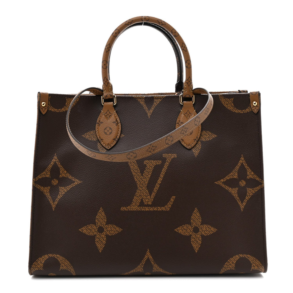 Reverse Monogram Giant Onthego MM