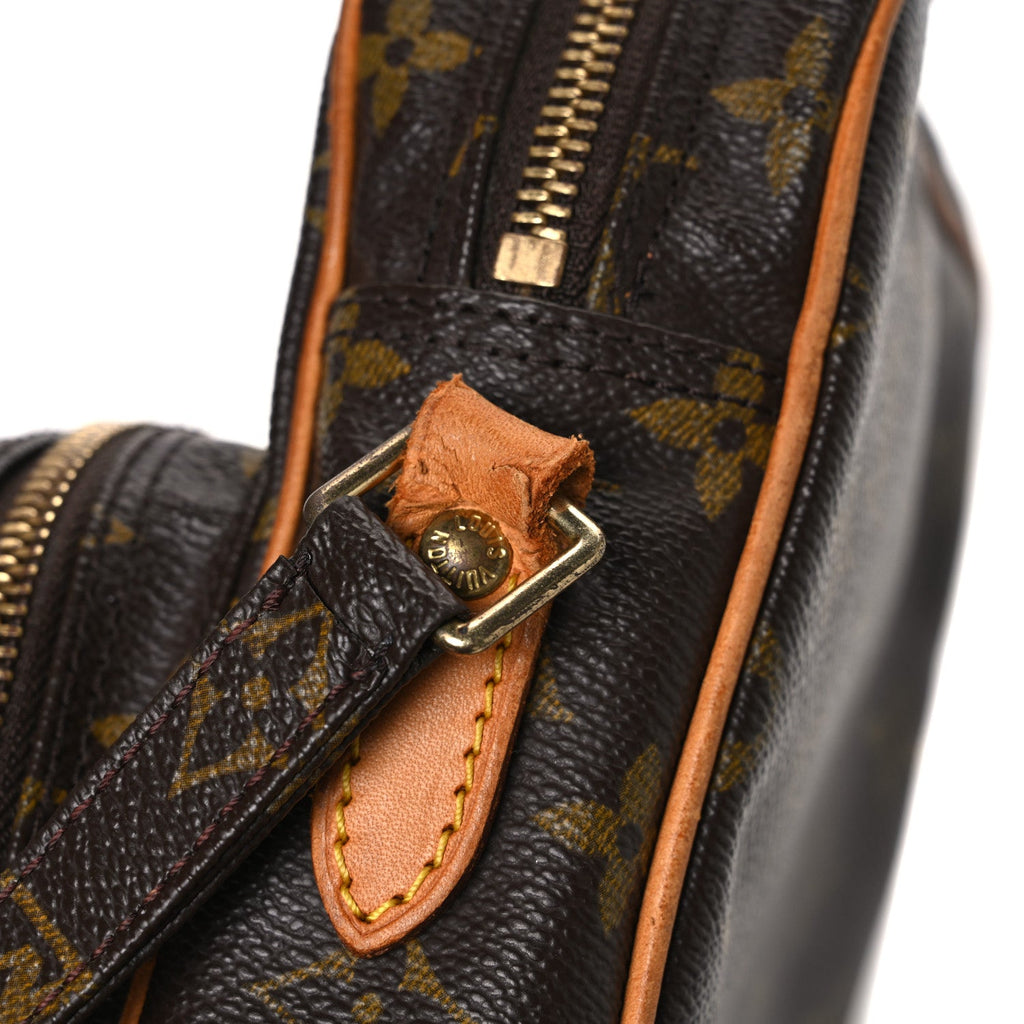 Monogram Amazone