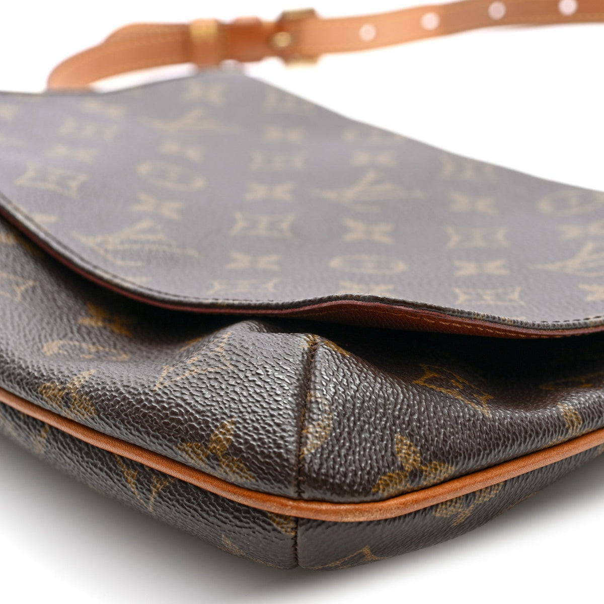 Monogram Musette Tango