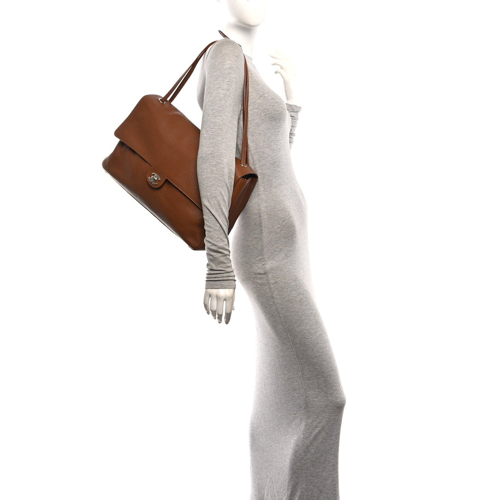 Grained Calfskin Souplissimo Maxi Flap Camel