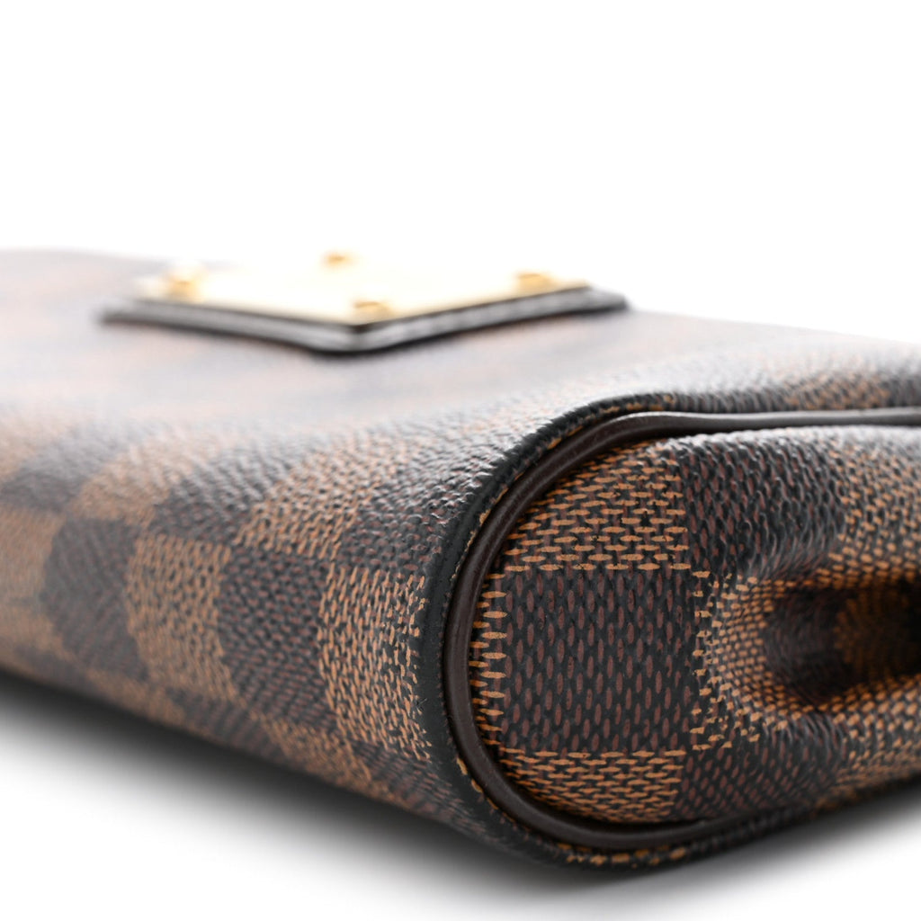 Damier Ebene Eva Clutch