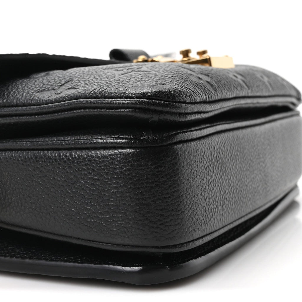Empreinte Pochette Metis East West Black