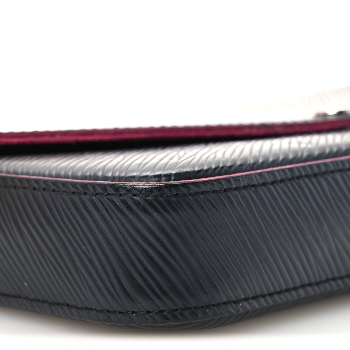 Epi Pochette Felicie Black Hot Pink