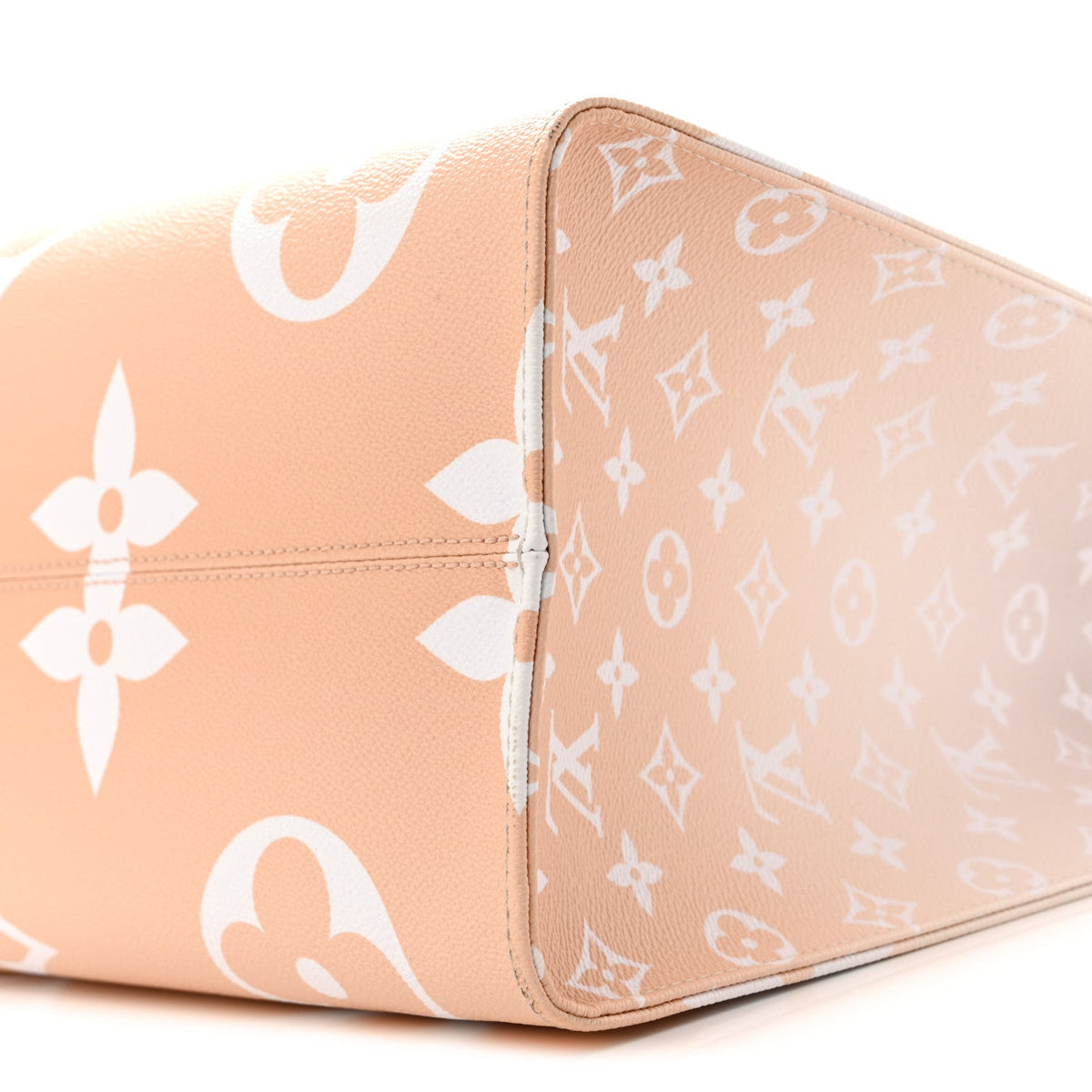 Monogram Giant By The Pool OnTheGo GM Brume