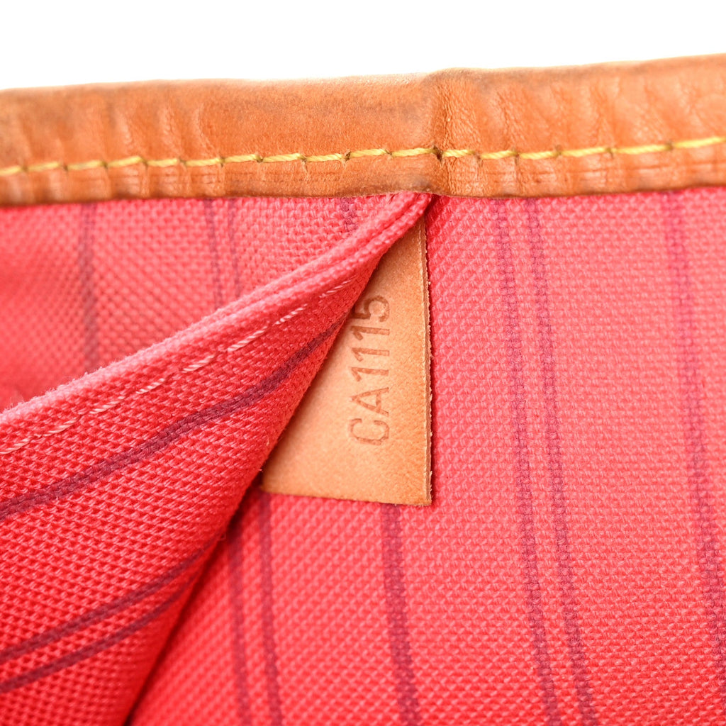 Monogram V Neverfull MM Grenade