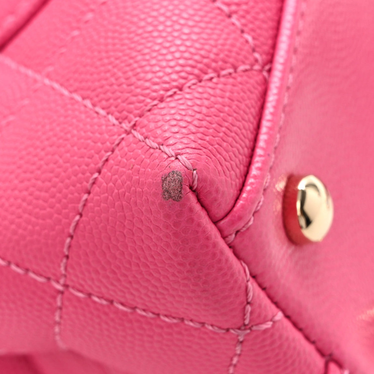Caviar Quilted Lizard Embossed Extra Mini Coco Handle Flap Pink